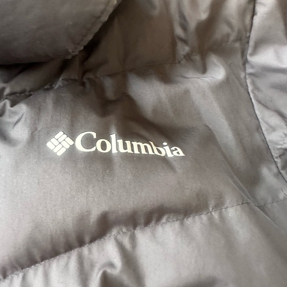 Columbia black Insulated Jacket - Picture 1 of 3
